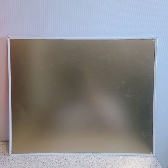 John Deere 1933 GP Tin Metal Sign - Picture 3 of 4